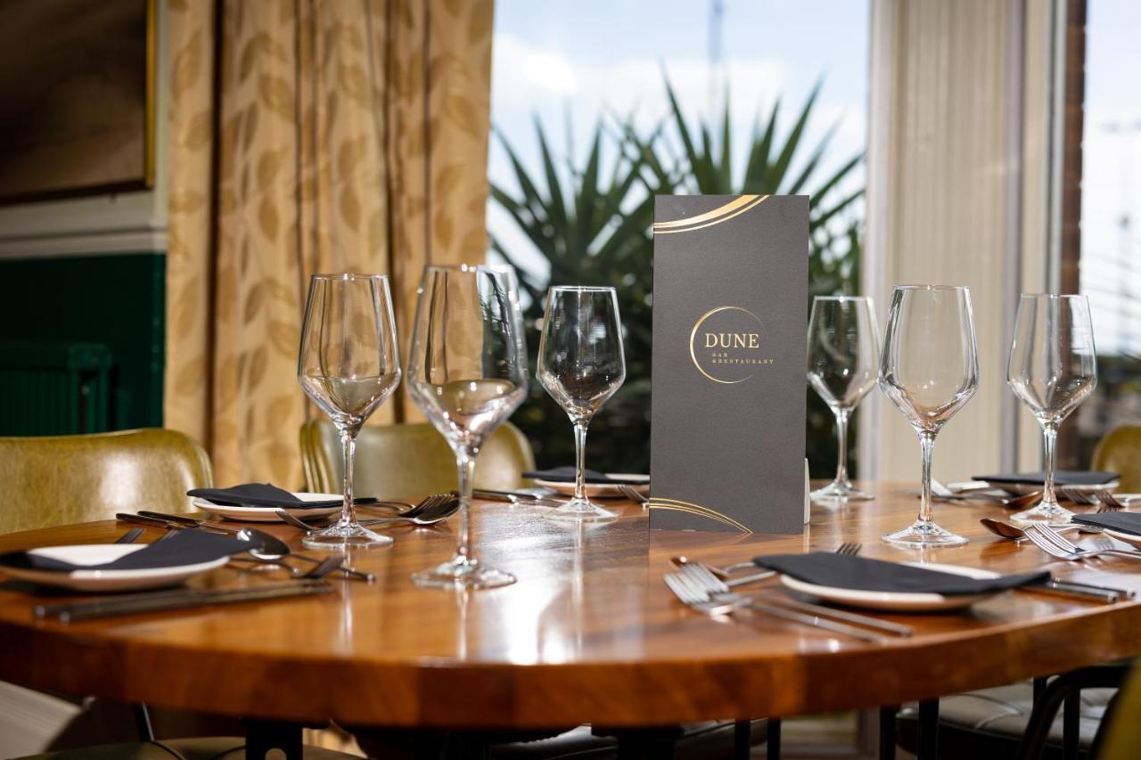 Palm Court Hotel